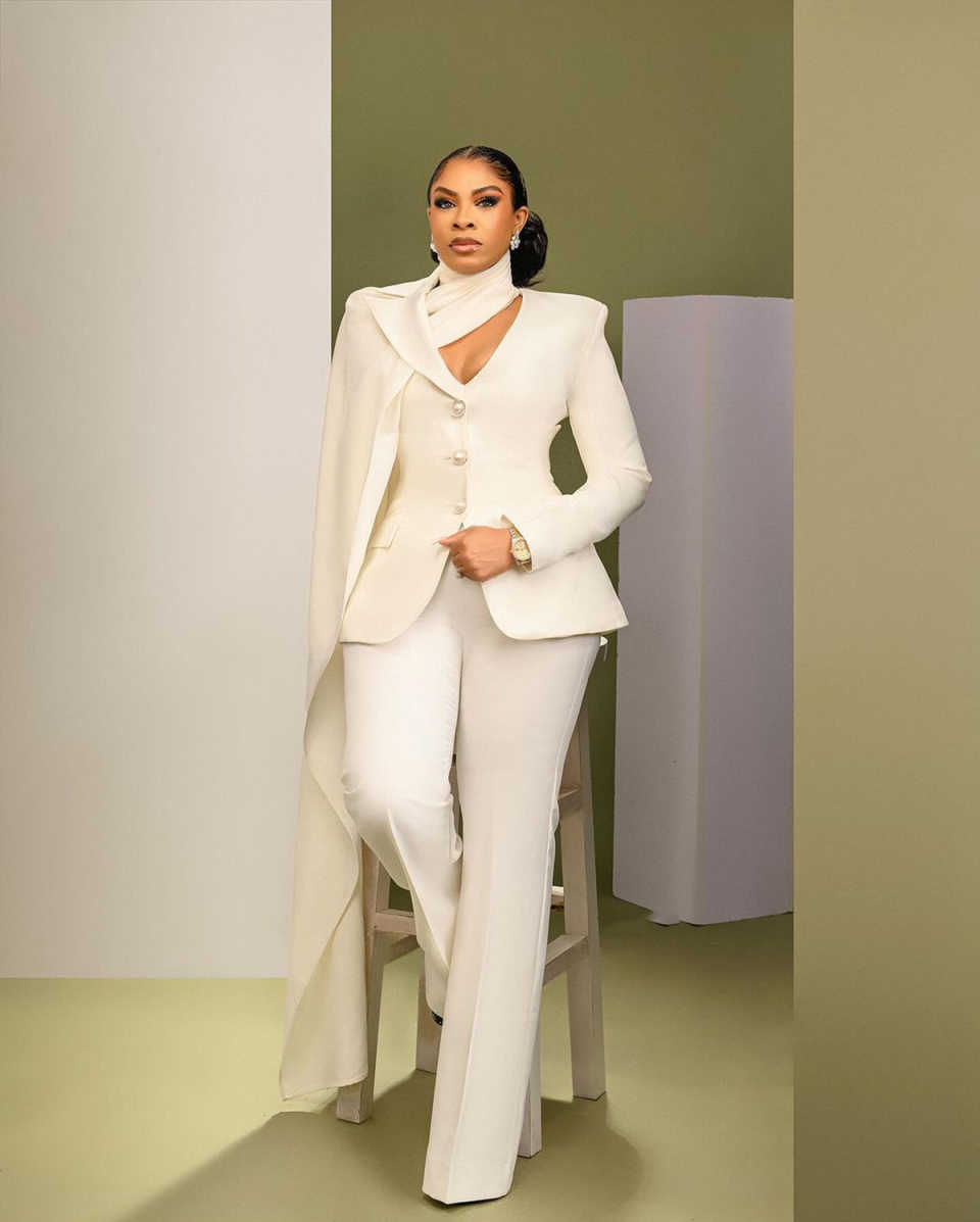 Setelan celana wanita desainer - Women Formal Wear Designers ulasan dan harga
